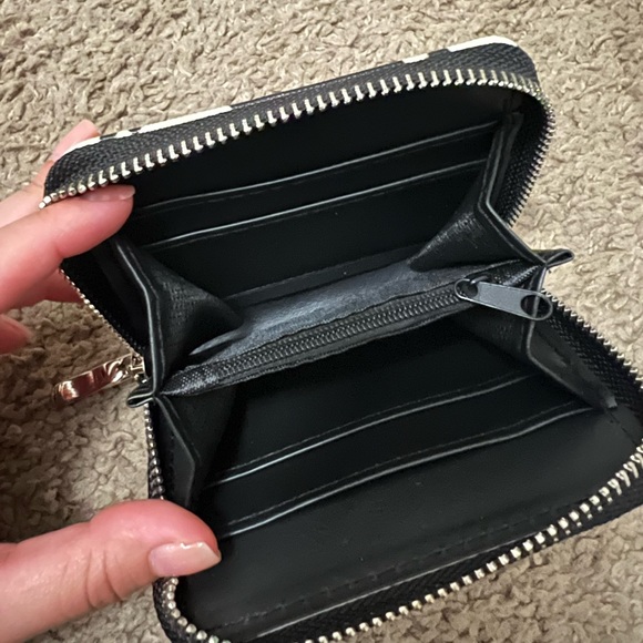 Cow print wallet - Picture 3 of 3